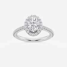 Small diamonds around the main diamond